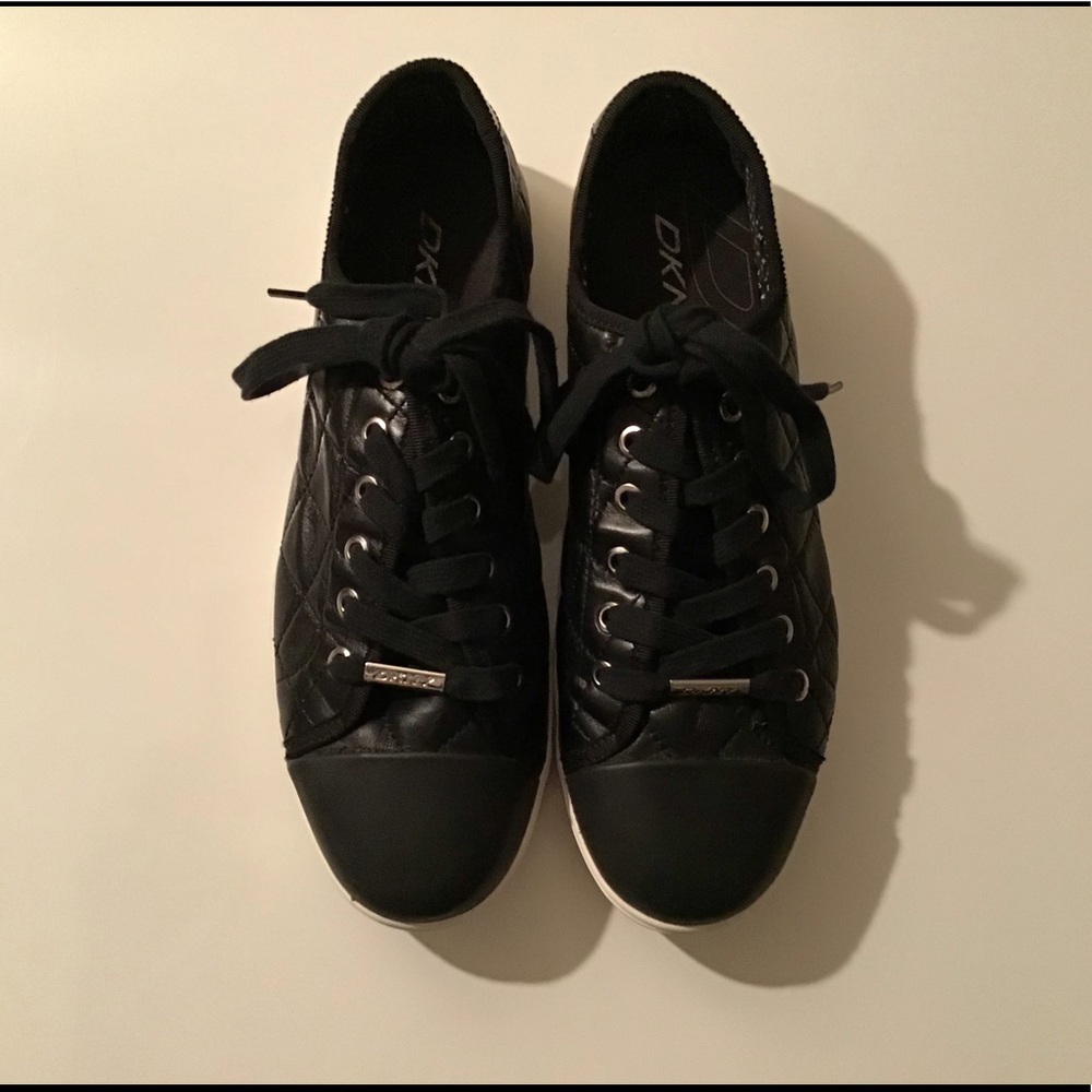 Quilted Lace Up Sneakers